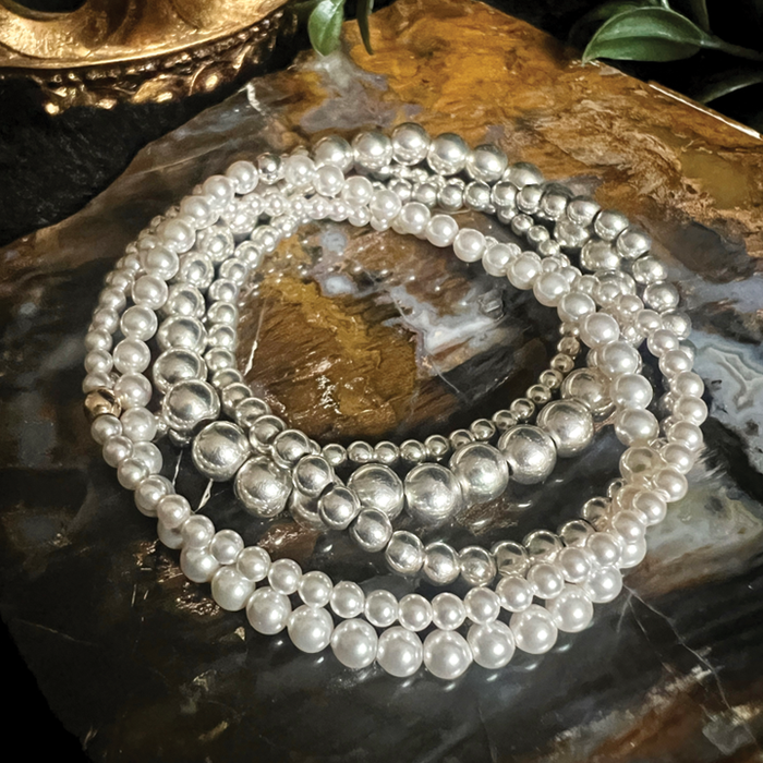 Jewel of the Sea - Large Pearl Bracelet